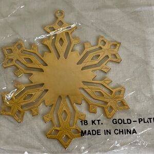 18 k Gold Plated Snowflake Ornament